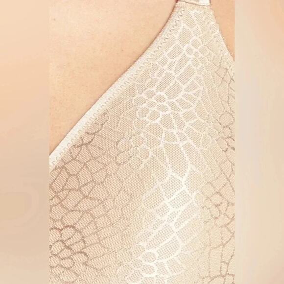 Chantelle C Magnifique Underwire Minimizer Bra Size 36DDDD B2454 - Picture 5 of 7